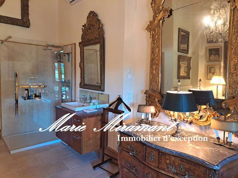 Property Saint-Rémy-de-Provence - 7 bedrooms - 600m²