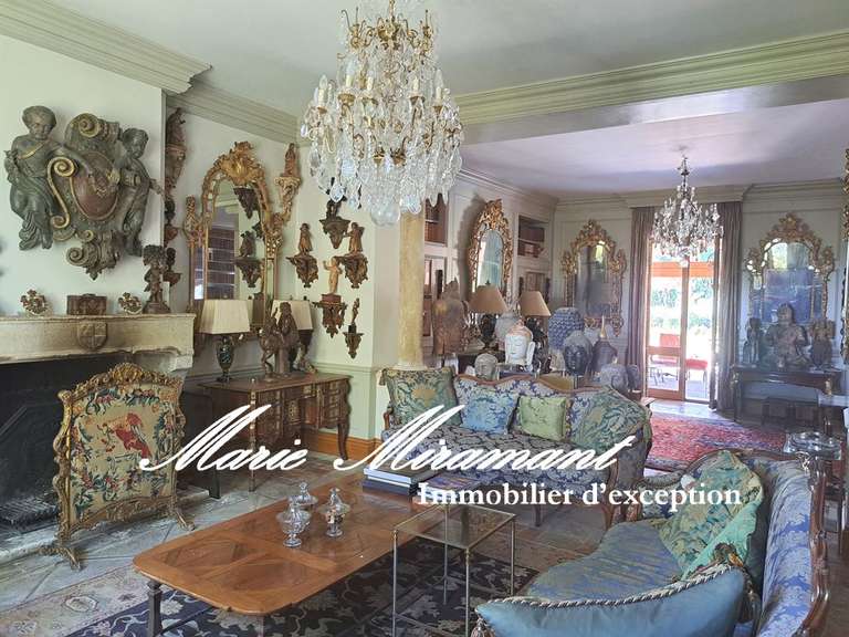 Property Saint-Rémy-de-Provence - 7 bedrooms - 600m²