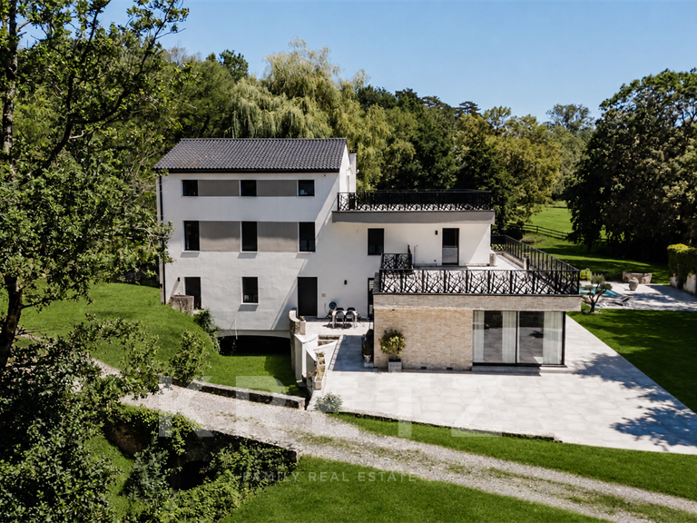 House Revel - 440m²