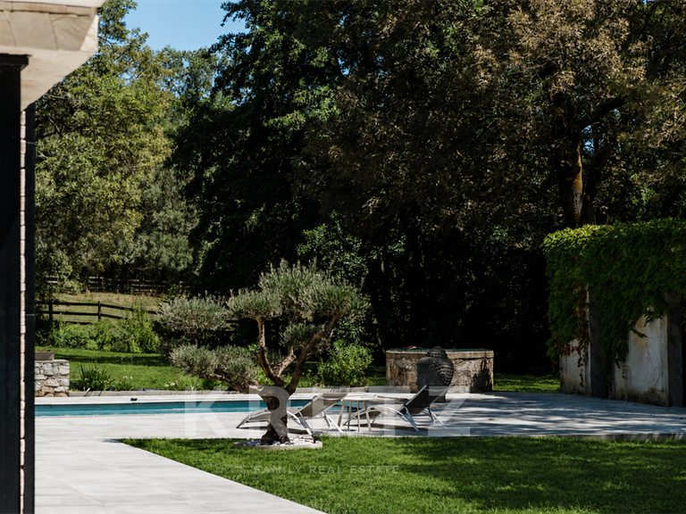 House Revel - 440m²