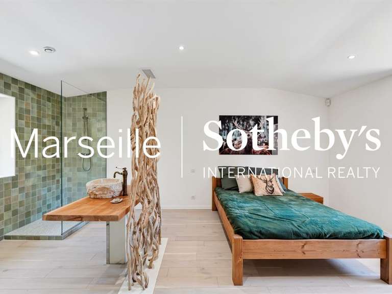Maison Allauch - 5 chambres - 282m²