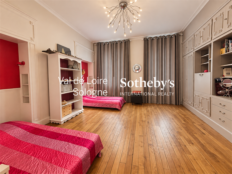 Maison Orléans - 5 chambres - 265m²
