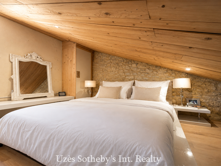 Maison La Roque-sur-Cèze - 3 chambres - 240m²