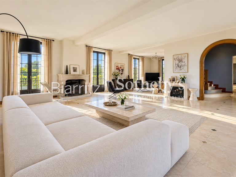 Maison Anglet - 7 chambres - 340m²
