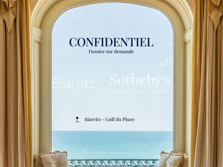 Maison Biarritz - 11 chambres - 549m²
