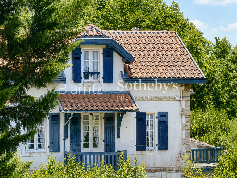 Maison Biarritz - 6 chambres - 338m²