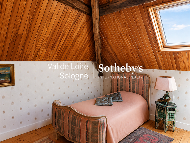 Maison Veuzain-sur-Loire - 6 chambres - 203m²