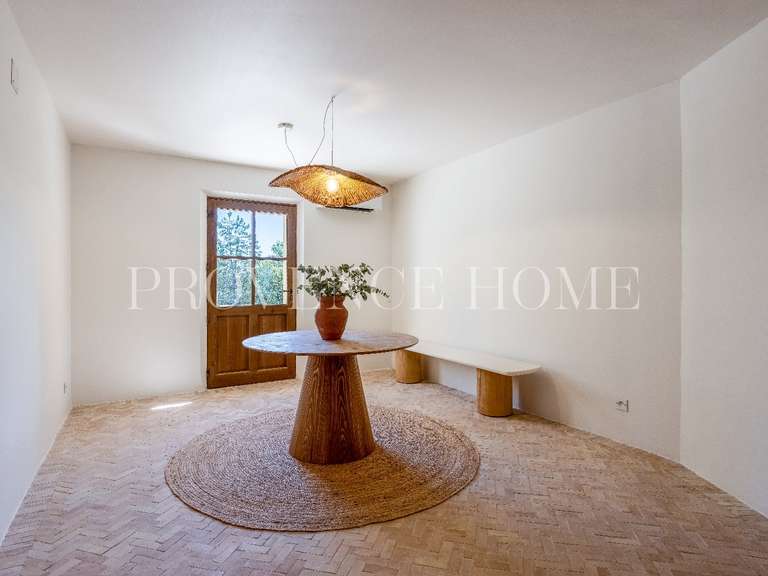 Propriété Gordes - 6 chambres - 236m²
