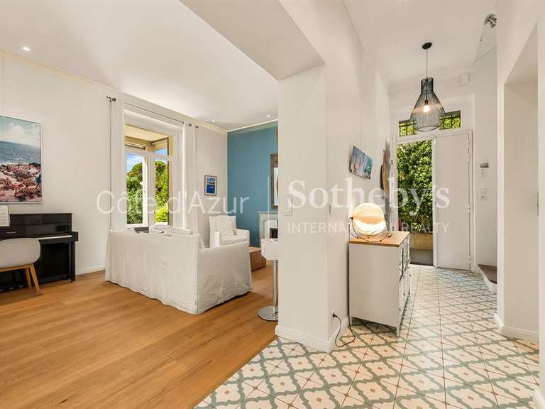 Maison Cannes - 6 chambres - 227m²