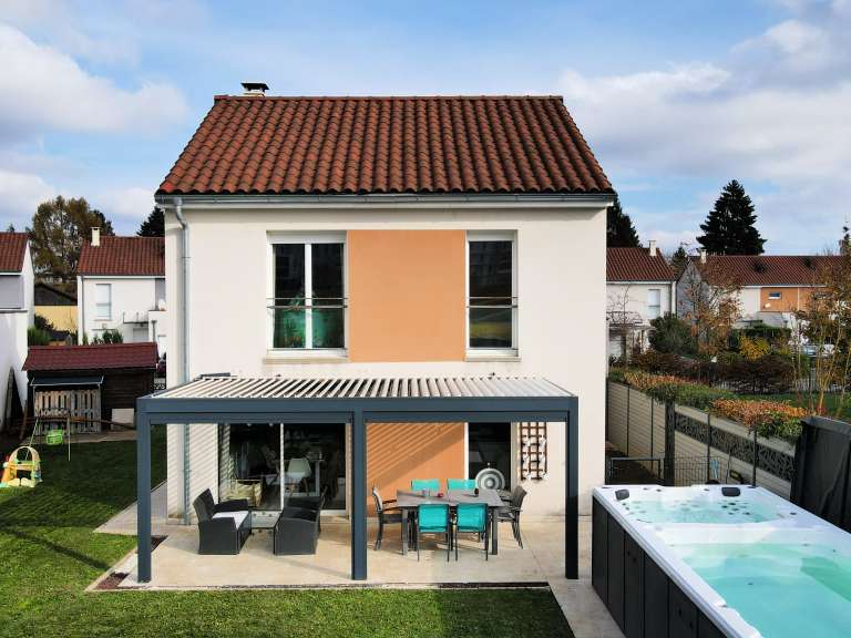 Maison Saint-Genis-Pouilly - 4 chambres
