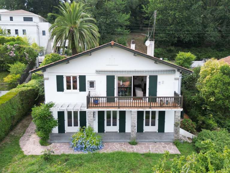 Maison Ciboure - 6 chambres - 205m²