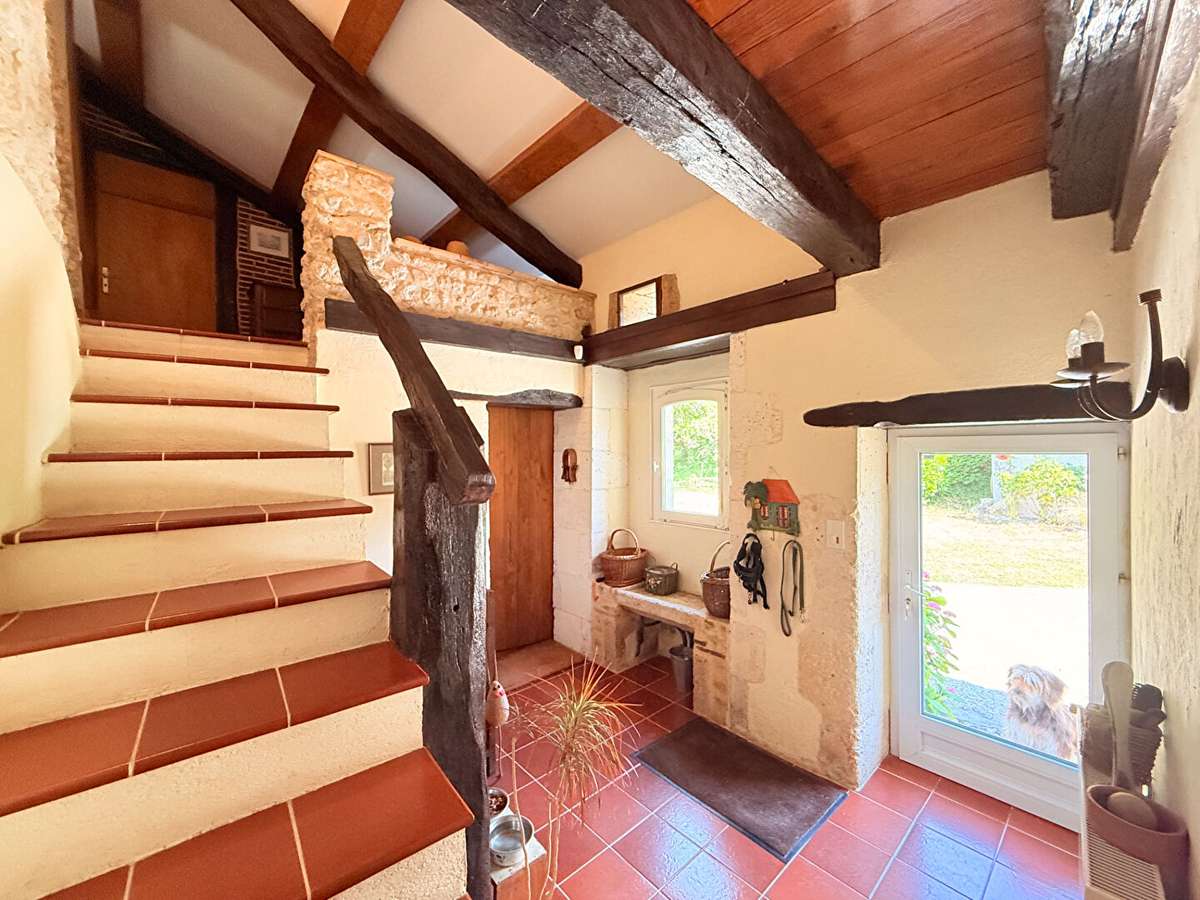 House Montmoreau-Saint-Cybard