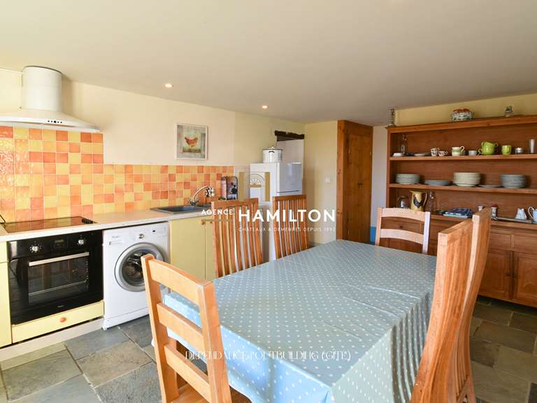 Maison Cordes-sur-Ciel - 6 chambres - 314m²