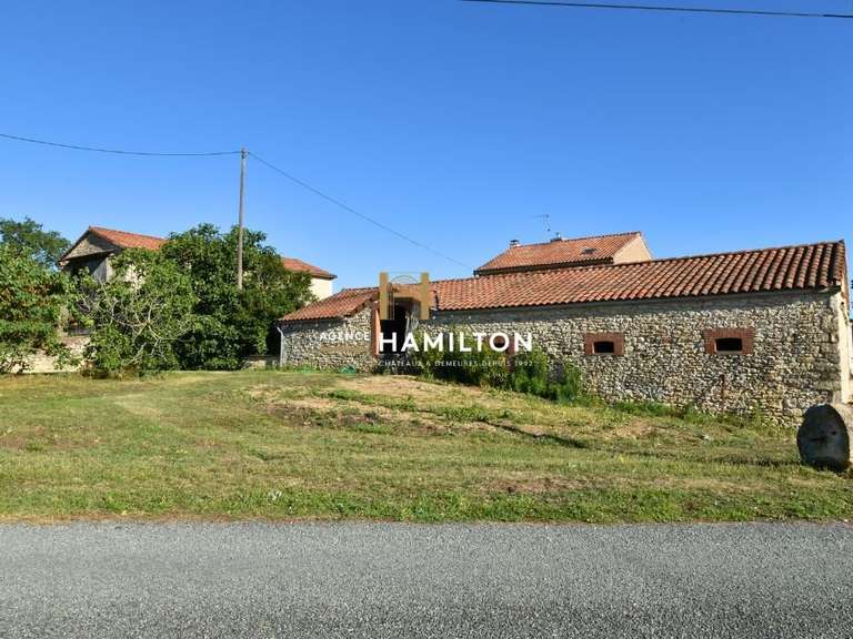 Propriété Villeneuve-sur-Vère - 5 chambres - 207m²