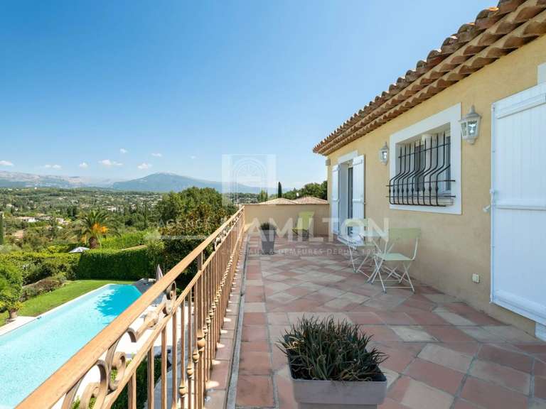 Villa Valbonne - 4 bedrooms - 204m²