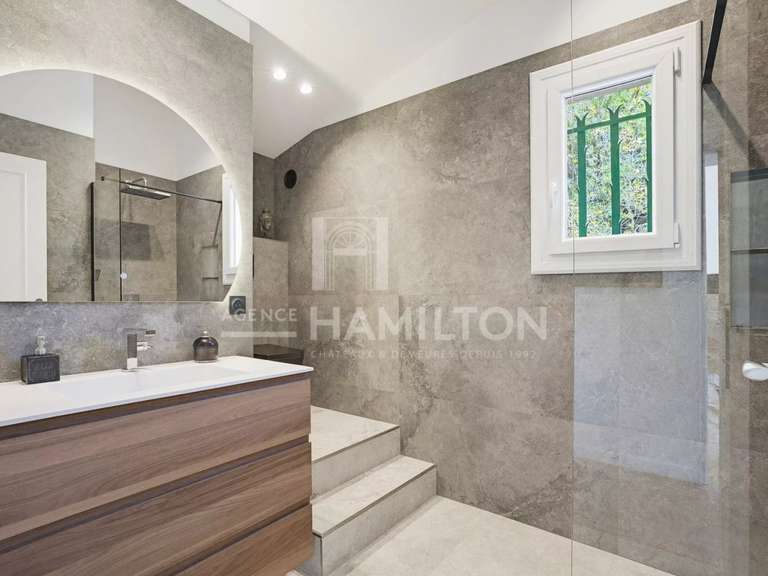 Villa Mouans-Sartoux - 5 chambres - 176m²