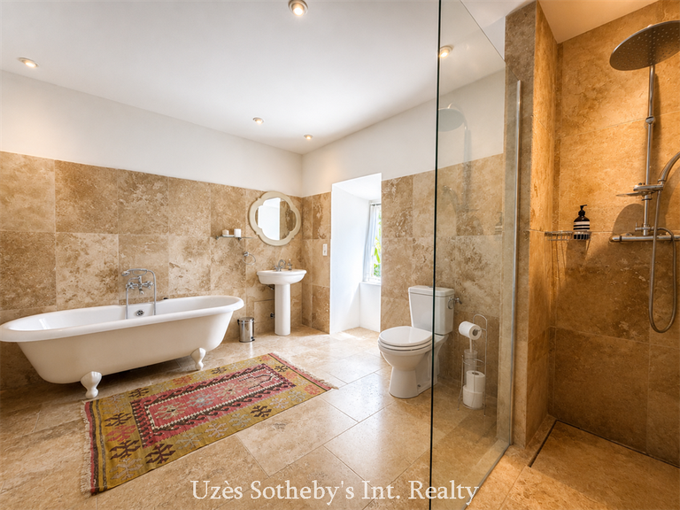 Maison Uzès - 4 chambres - 320m²