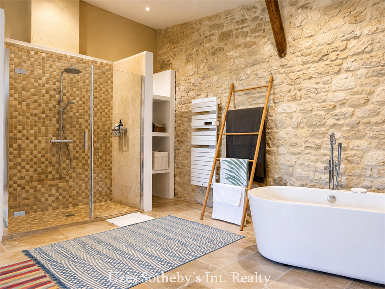 Maison Uzès - 4 chambres - 320m²