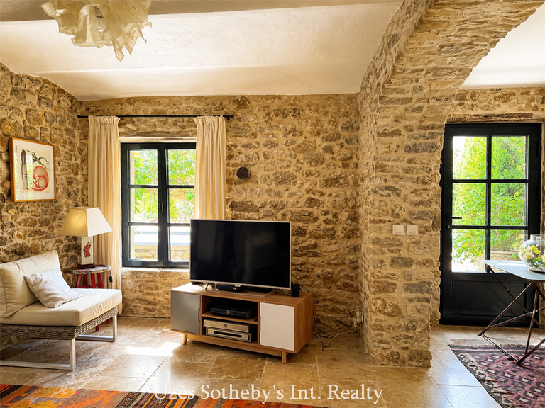 Maison Uzès - 4 chambres - 320m²