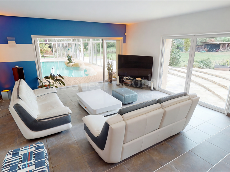 Maison Adainville - 7 chambres - 750m²