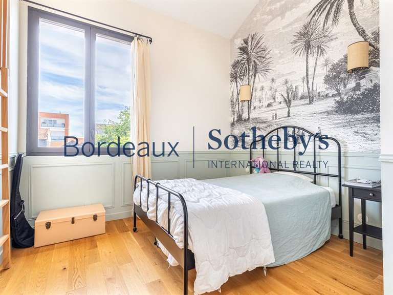 Maison Bordeaux - 4 chambres - 151m²