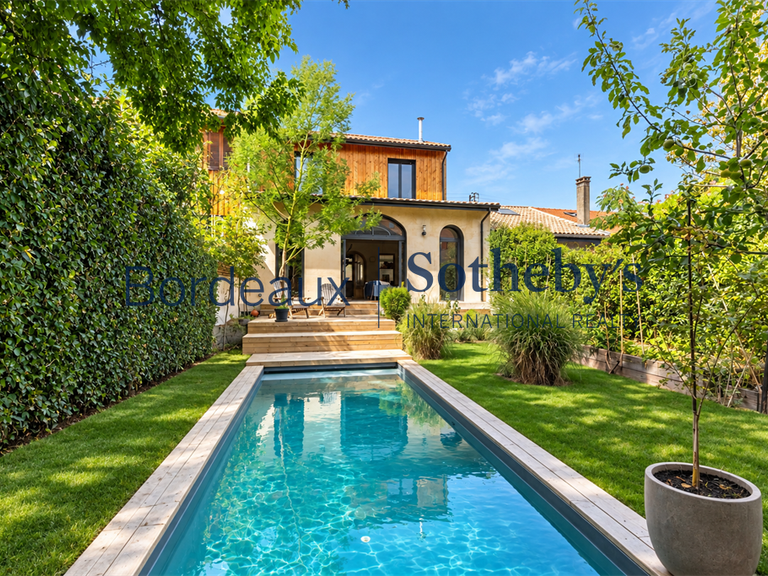 Maison Bordeaux - 4 chambres - 151m²