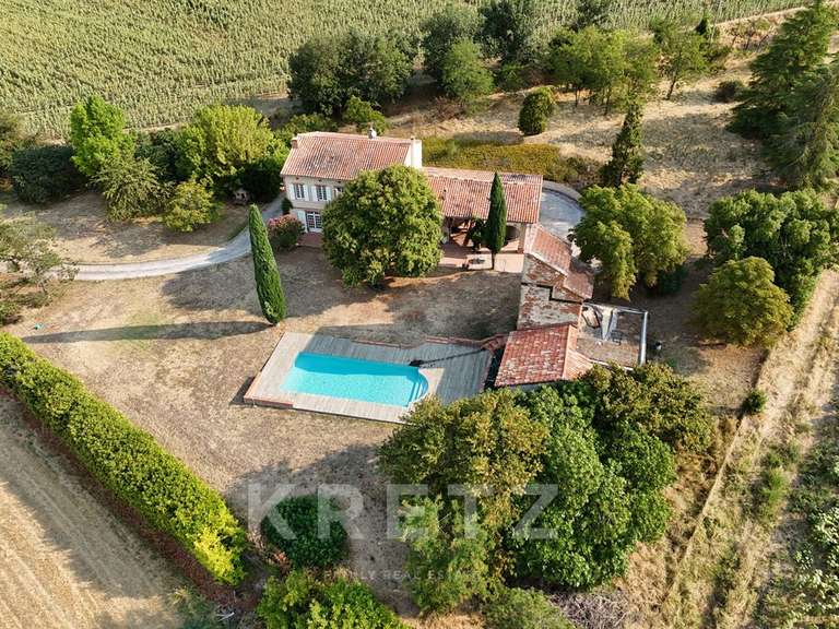 House Verfeil - 4 bedrooms - 266m²