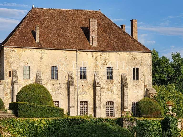 Propriété Épernay - 18 chambres - 985m²
