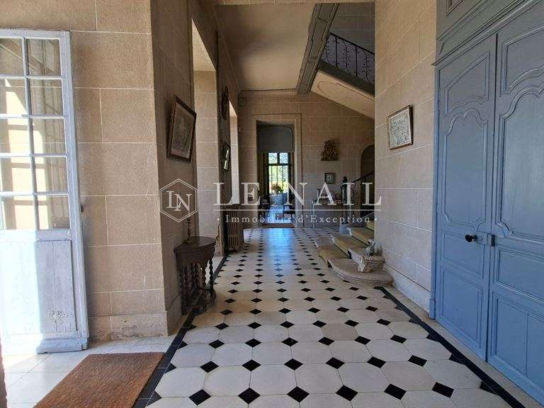 Propriété Épernay - 18 chambres - 985m²