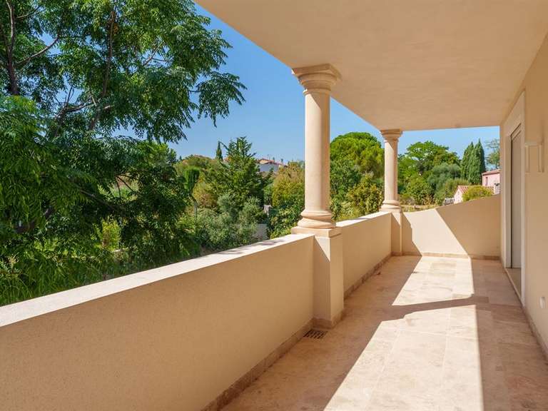 House Saint-Jean-de-Védas - 5 bedrooms - 271m²