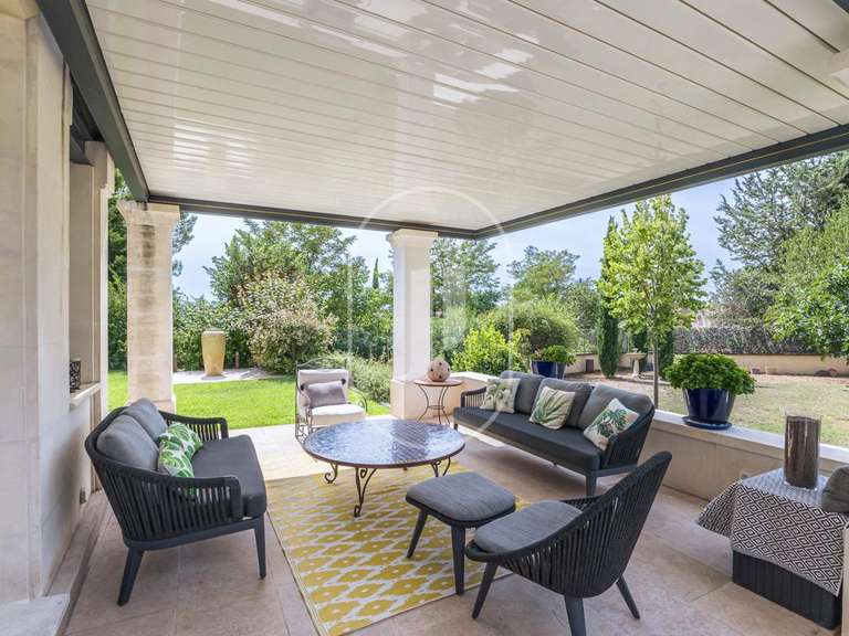 Villa L'Isle-sur-la-Sorgue - 5 bedrooms - 248m²