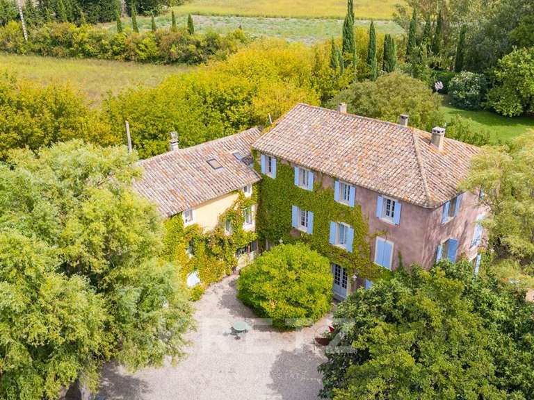 Maison L'Isle-sur-la-Sorgue - 1313m²