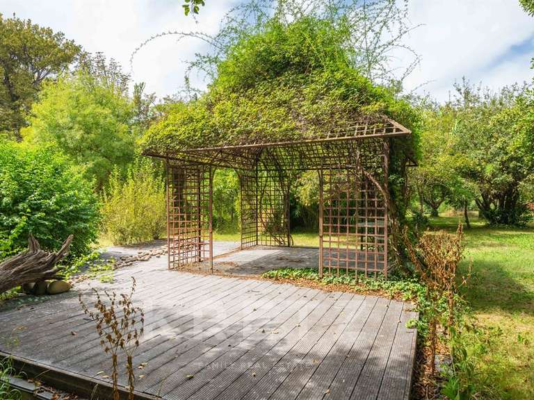 Maison L'Isle-sur-la-Sorgue - 1313m²