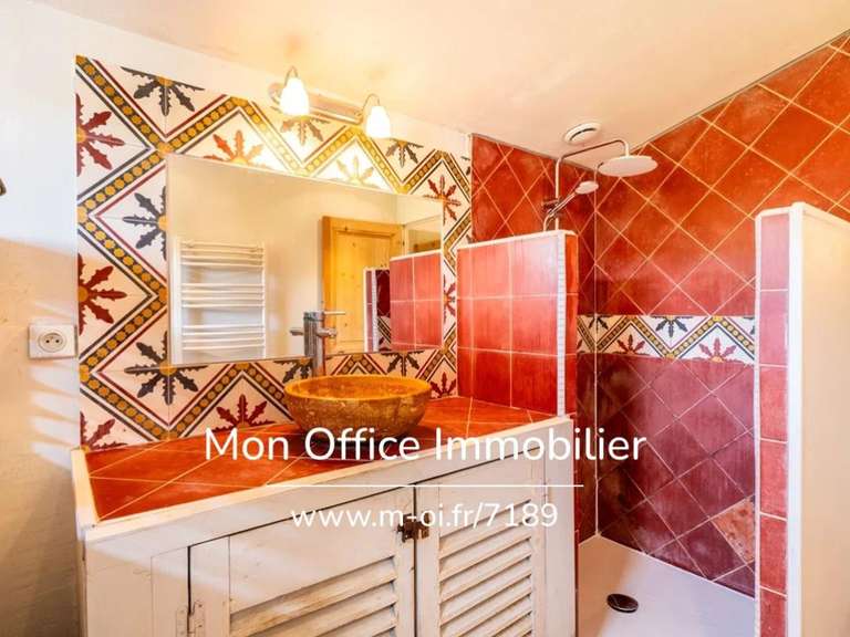 Maison Rognes - 5 chambres - 206m²