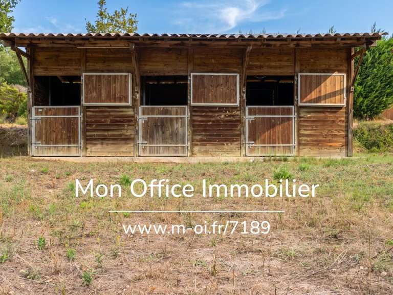 Maison Rognes - 5 chambres - 206m²