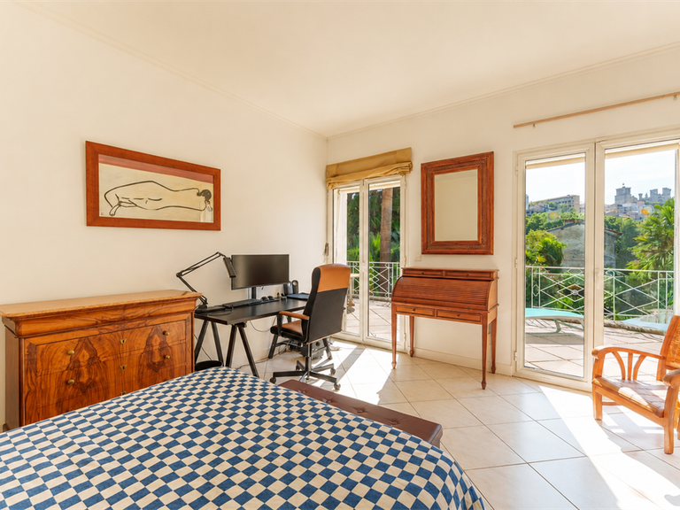 Maison Béziers - 6 chambres - 440m²