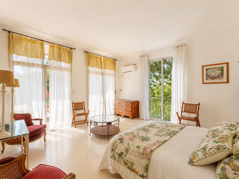 Maison Béziers - 6 chambres - 440m²