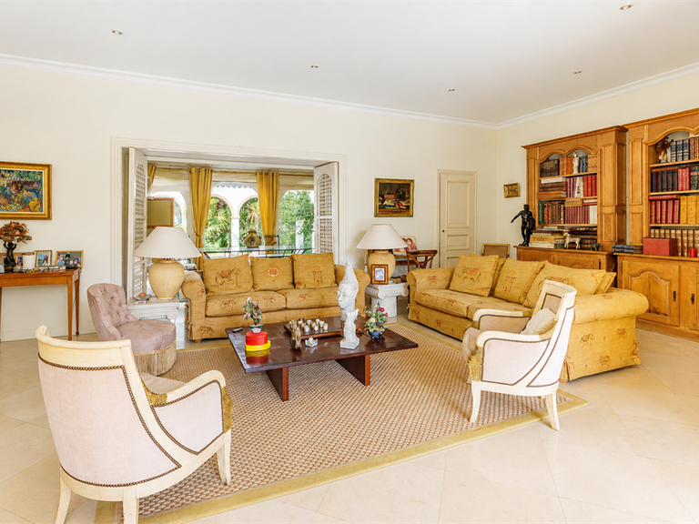 Maison Béziers - 6 chambres - 440m²