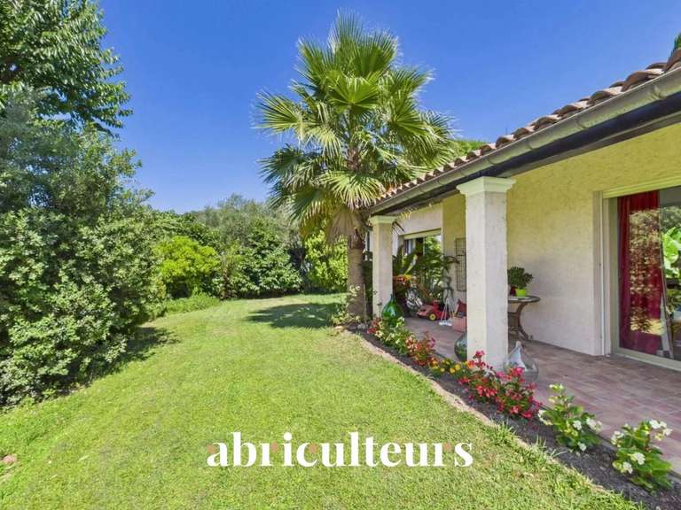Maison La Colle-sur-Loup - 5 chambres - 275m²