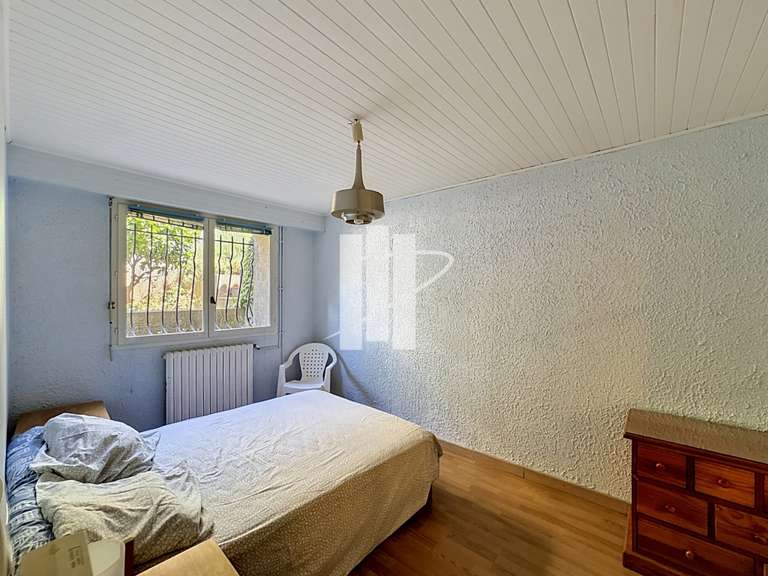 Maison Saint-Raphaël - 5 chambres - 210m²