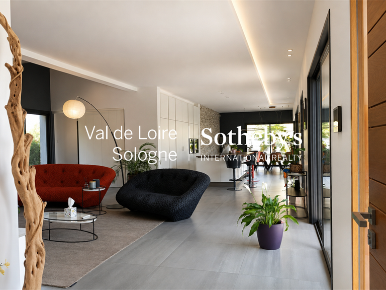 Maison Vineuil - 6 chambres - 259m²