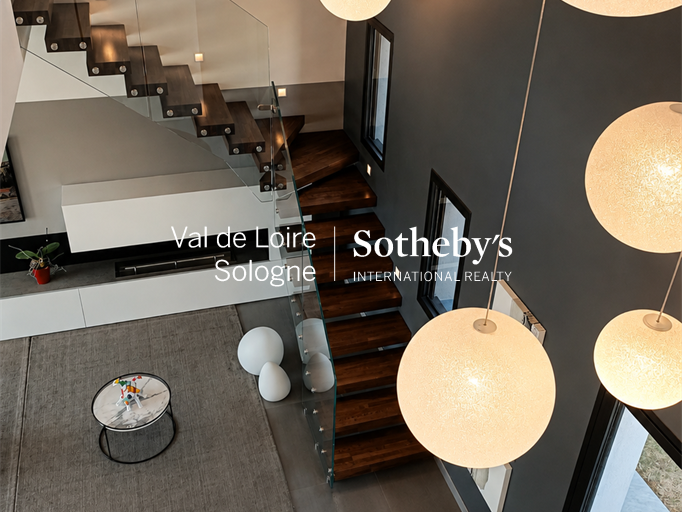 Maison Vineuil - 6 chambres - 259m²