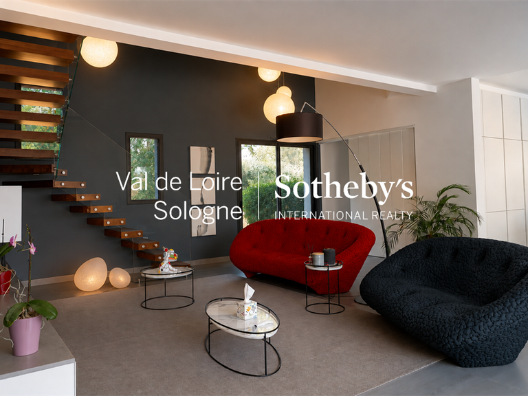 Maison Vineuil - 6 chambres - 259m²