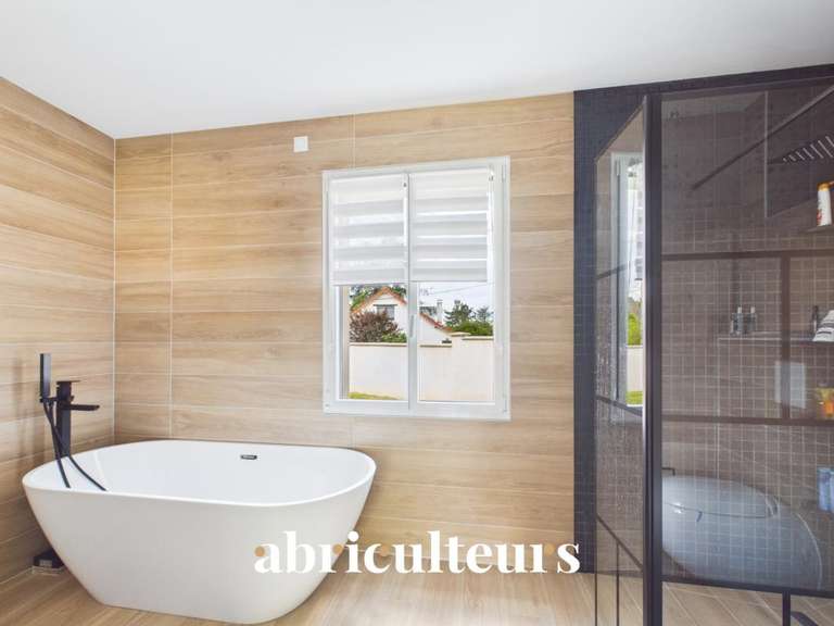 Maison Vaugrigneuse - 4 chambres - 202m²