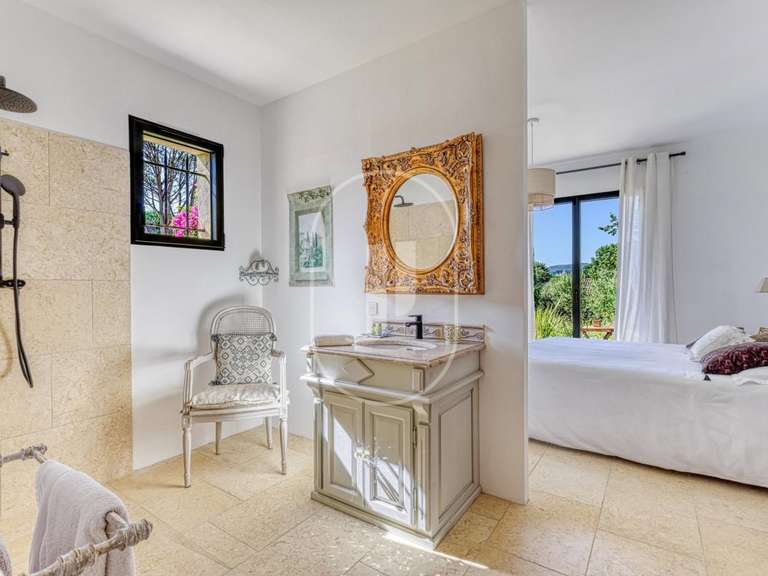 Villa Grimaud - 3 bedrooms - 200m²