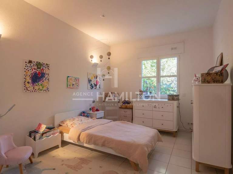 Villa Sophia-antipolis - 4 bedrooms - 185m²