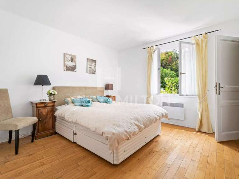 Villa Biot - 6 bedrooms - 350m²
