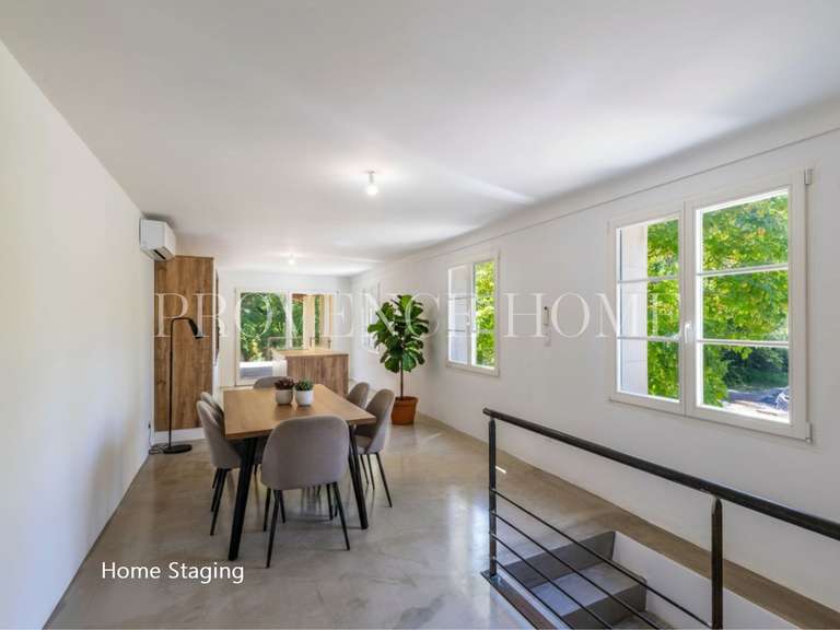 Maison Bonnieux - 5 chambres - 200m²