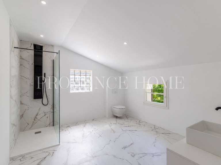 Maison Bonnieux - 5 chambres - 200m²