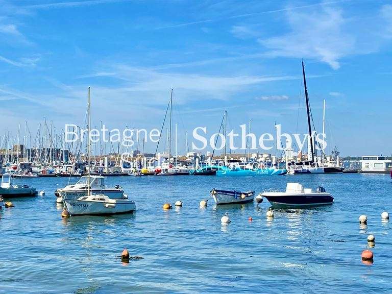Maison Larmor-Plage - 5 chambres - 219m²